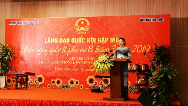 Chủ tịch Quốc hội Nguyễn Thị Kim Ngân phát biểu tại buổi gặp mặt