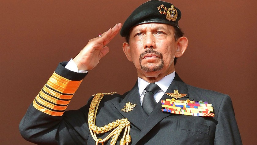 Quốc vương Brunei Hassanal Bolkiah.
