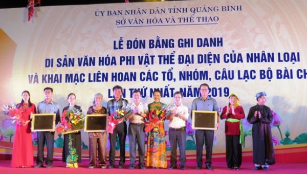 Quảng Bình đón bằng UNESCO ghi danh “Nghệ thuật Bài Chòi Trung Bộ Việt Nam”