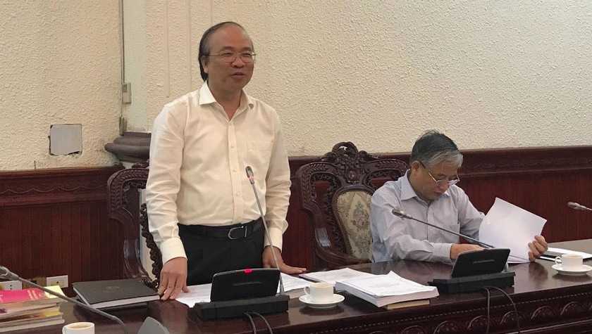  Thứ trưởng Phan Chí Hiếu chủ trì cuộc họp Hội đồng thẩm định đối với dự án BLLĐ.