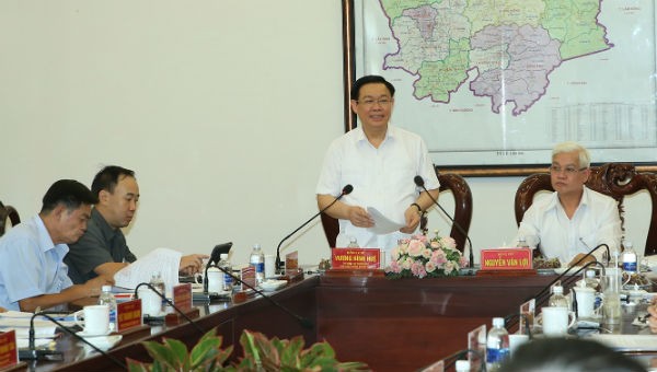 Phó Thủ tướng Vương Đình Huệ phát biểu tại buổi làm việc