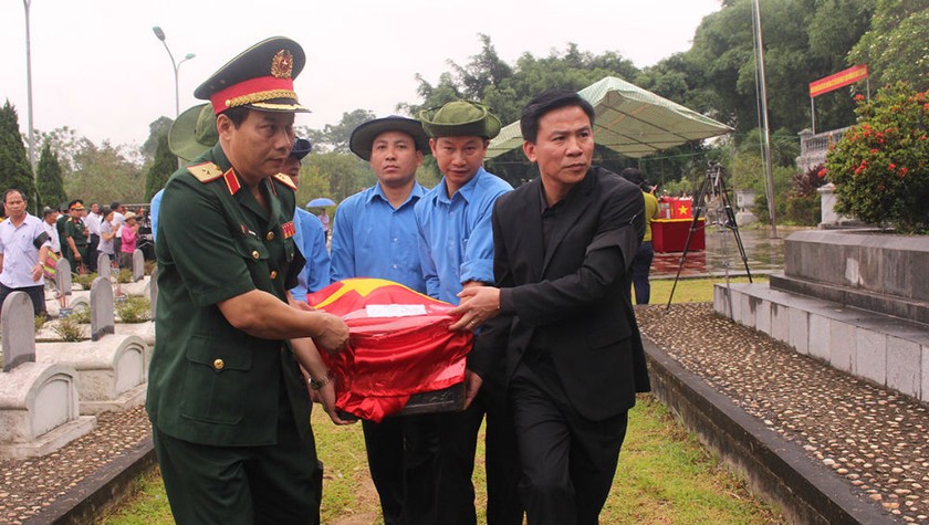 Tỉnh Thừa Thiên-Huế tổ chức Lễ truy điệu và an táng hài cốt các liệt sĩ hy sinh tại Lào