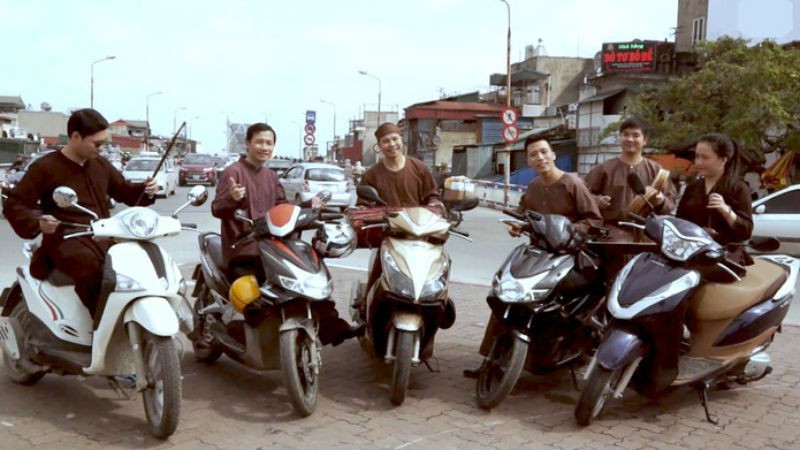 Nhóm Xẩm Hà Thành. thực hiện MV tuyên truyền an toàn giao thông.