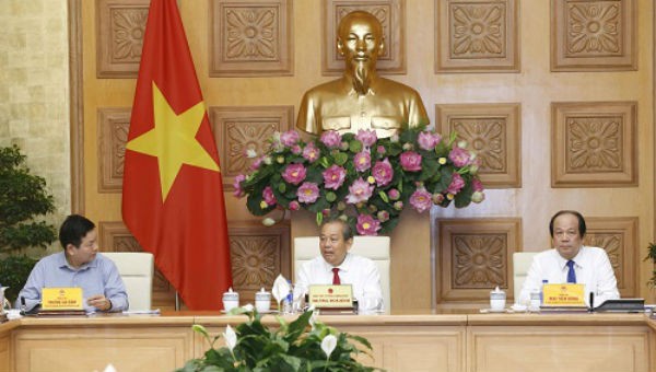Phó Thủ tướng Thường trực Chính phủ Trương Hòa Bình chủ trì Hội nghị 