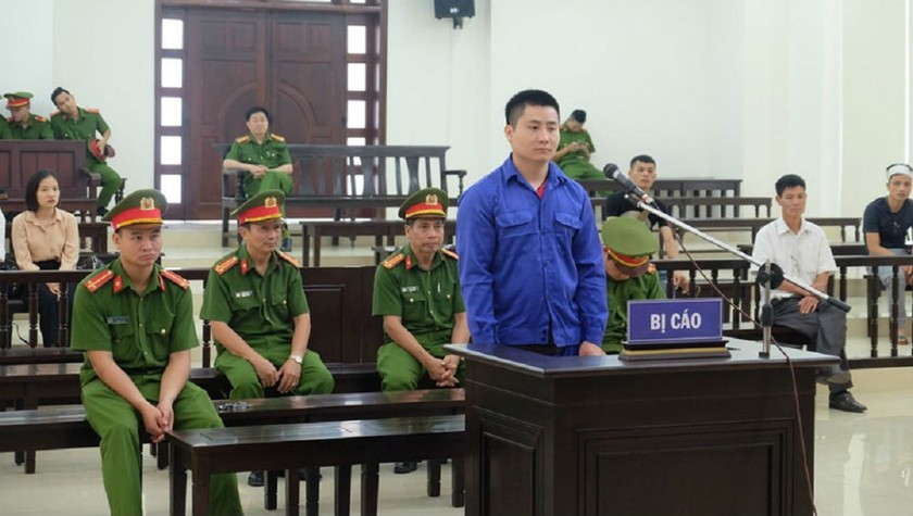 Bị cáo Phạm Quang Hiếu tại tòa.
