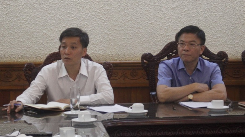 Bộ trưởng Lê Thành Long và Thứ trưởng Nguyễn Khánh Ngọc chủ trì Hội nghị
