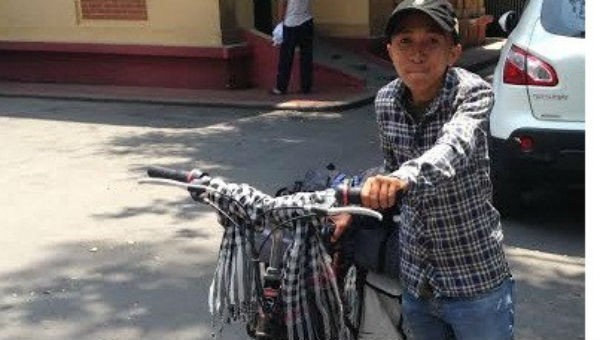 Chàng trai Trần Nguyễn An Khương có mặt tại Hà Nội sau hành trình kêu gọi hiến tạng 2000km