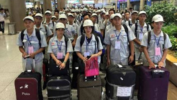 Lao động Việt Nam đi nước ngoài làm việc