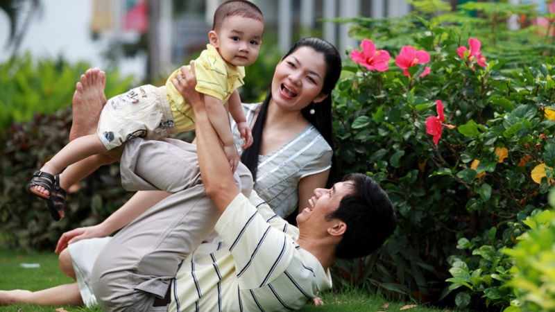 Ngày Gia đình Việt Nam 28/6: Hoàn thiện pháp luật để gia đình là nơi trú ngụ an toàn nhất