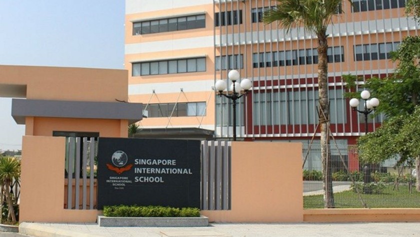 Trường Quốc tế Singapore bị phụ huynh tố cáo có sai phạm trong thu tiền.