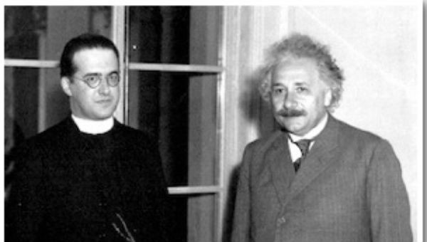 Lemaitre và Einstein
