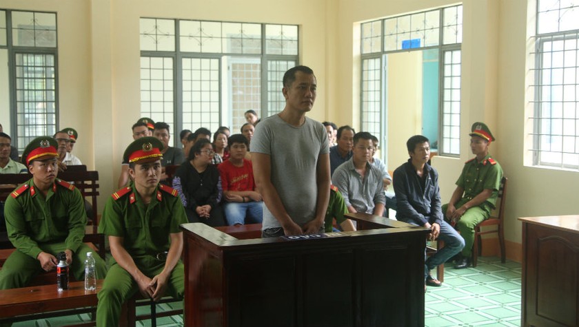 Bị cáo Trương Thiết bị tuyên phạt mức án 8 năm tù giam. Ảnh: Văn Ngọc 