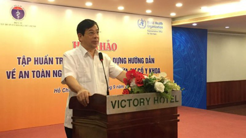 PGS.TS Lương Ngọc Khuê – Cục trưởng Cục Quản lý khám chữa bệnh phát biểu tại hội thảo.