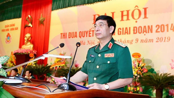 Thượng tướng Phan Văn Giang - Tổng Tham mưu trưởng QĐND Việt Nam, 
Thứ trưởng Bộ Quốc phòng, phát biểu chỉ đạo tại Đại hội.