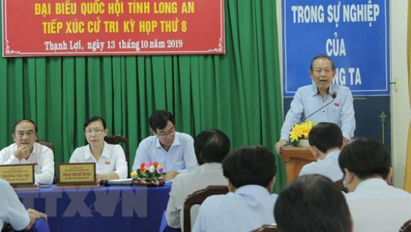 Phó Thủ tướng Thường trực Trương Hòa Bình trả lời những ý kiến cử tri