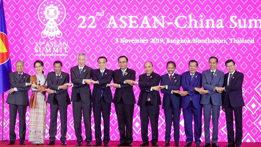 Thủ tướng Nguyễn Xuân Phúc dự Hội nghị Cấp cao ASEAN - Trung Quốc. 