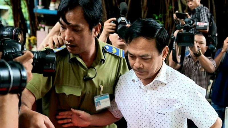 Ngày 5/11, bị cáo Nguyễn Hữu Linh sau nhiều lần kháng cáo, bị giữ nguyên mức án 18 tháng tù giam.