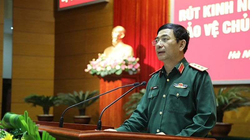 Thượng tướng Phan Văn Giang phát biểu tại hội nghị.