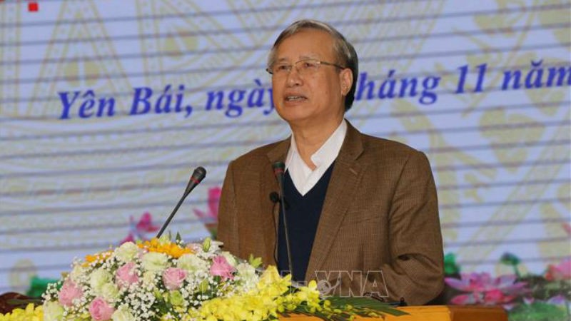 Thường trực Ban Bí thư Trần Quốc Vượng phát biểu tại hội nghị tiếp xúc cử tri tỉnh Yên Bái