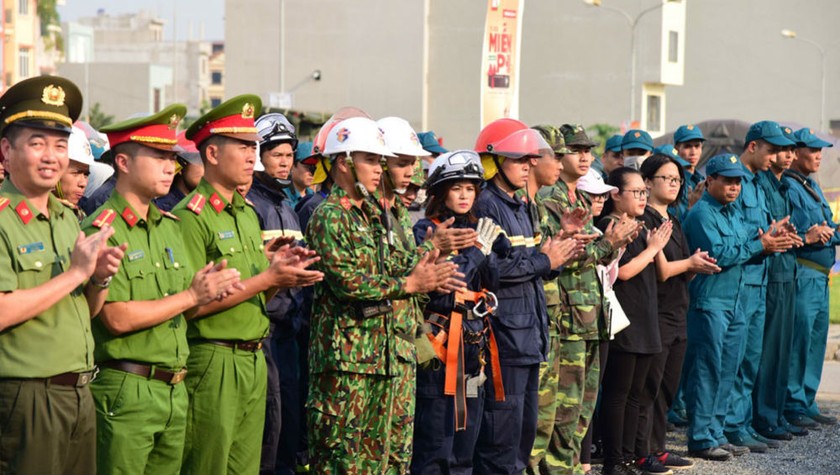 Các lực lượng tham gia Diễn tập khu vực phòng thủ TP Hà Nội năm 2019.