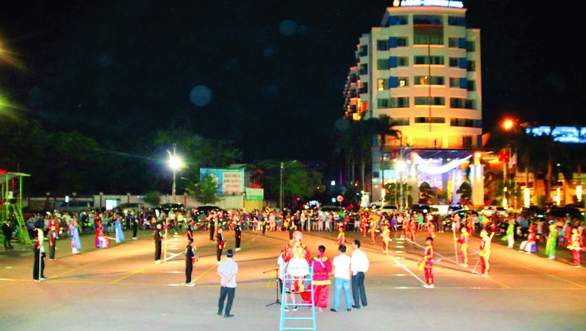 Một trận thi đấu cờ người ở Bình Định.