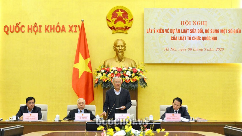 Phó Chủ tịch QH Uông Chu Lưu phát biểu tại hội nghị.