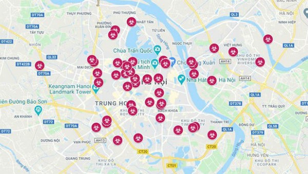 Google Maps đánh dấu các điểm lưu ý dịch COVID-19 tại Hà Nội. (Ảnh chụp màn hình).