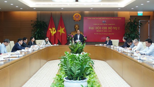 Thủ tướng Nguyễn Nguyễn Xuân Phúc dự và phát biểu tại Đại hội Chi bộ nhiệm kỳ 2020-2022 Chi bộ Vụ I