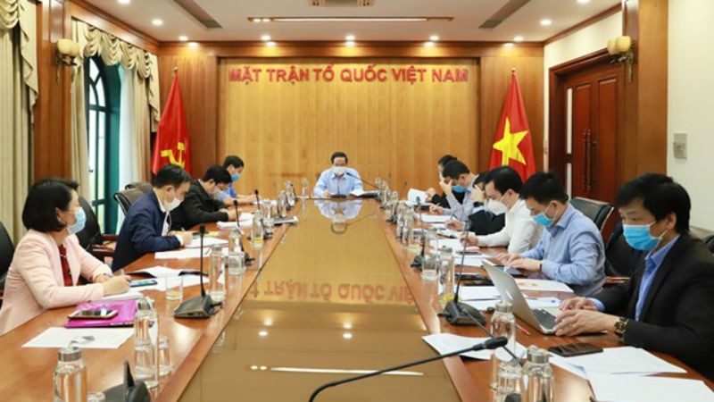 Chủ tịch UBTƯ MTTQ Việt Nam Trần Thanh Mẫn chủ trì cuộc họp.
