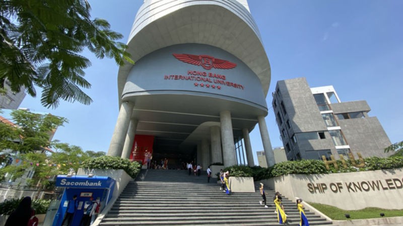Trường Đại học Quốc tế Hồng Bàng giảm học phí cho sinh viên.