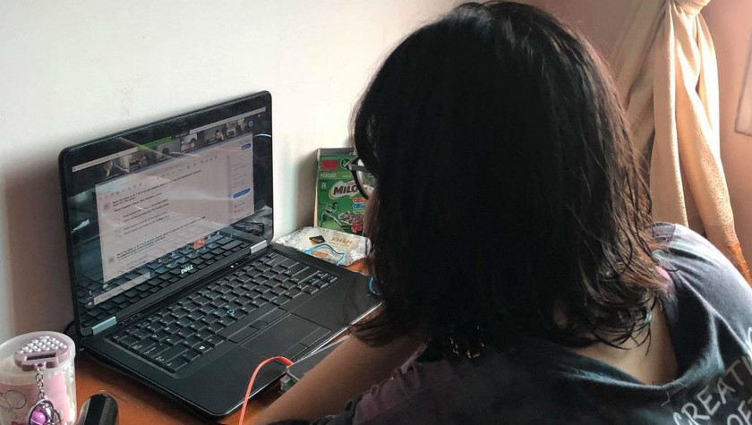Học sinh Hà Nội bắt đầu học trực tuyến theo lịch của Sở GD-ĐT.