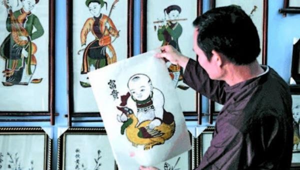 Nhiều nghệ nhân tìm cách khôi phục nghề làm tranh Đông Hồ.