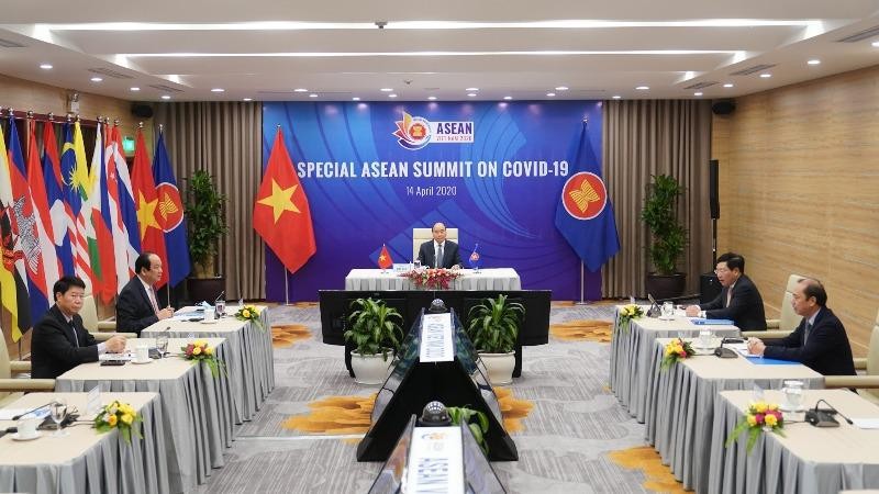 Thủ tướng Nguyễn Xuân Phúc chủ trì Hội nghị Cấp cao đặc biệt ASEAN Ảnh: VGP/Quang Hiếu.