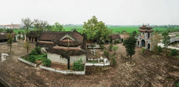 Chùa Cổ Pháp còn gọi là chùa Dặm, nơi nhà sư Lý Khánh Văn nuôi Lý Công Uẩn từ năm lên 3.
