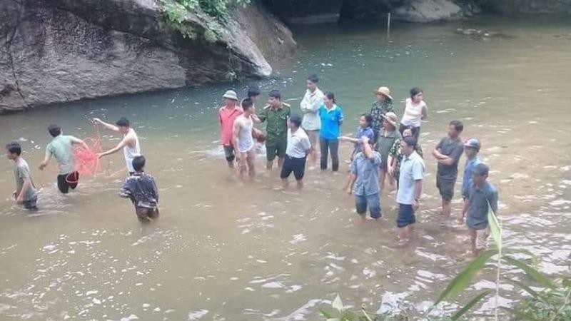 Hiện trường vụ nam thanh niên Lào Cai đuối nước khi   tắm thác