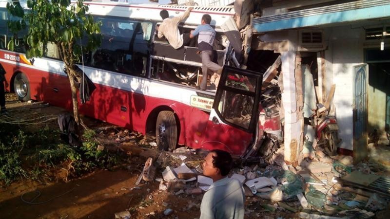 Một trong những vụ tai nạn do lái xe Nguyễn Long Hưng gây ra.