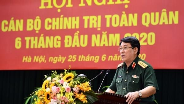 Đại tướng Lương Cường phát biểu tại hội nghị. 