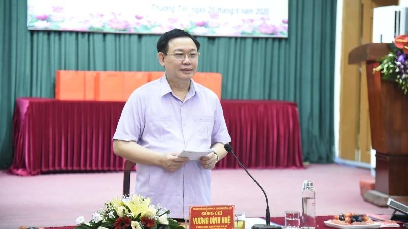 Bí thư Thành ủy Hà Nội Vương Đình Huệ làm việc với Huyện ủy Thường Tín.