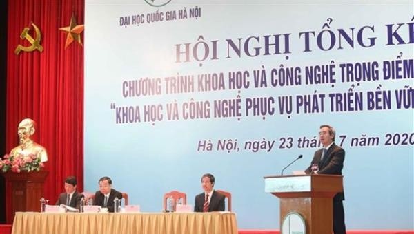 Ông Nguyễn Văn Bình, Ủy viên Bộ Chính trị, Bí thư TW Đảng, Trưởng Ban Kinh tế Trung ương phát biểu tại hội nghị.