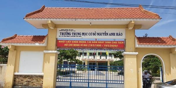 Trường THCS Nguyễn Anh Hào.