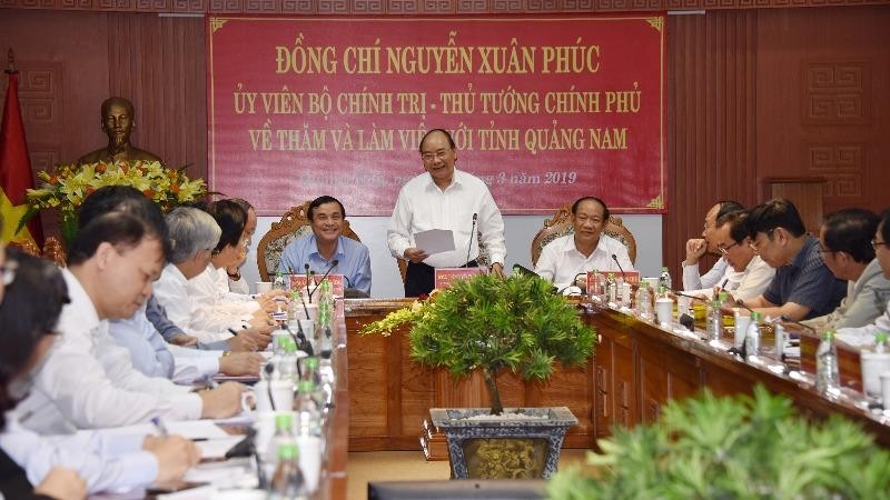 Thủ tướng Nguyễn Xuân Phúc làm việc với lãnh đạo chủ chốt tỉnh Quảng Nam về tình hình kinh tế - xã hội địa phương vào tháng 3/2019.