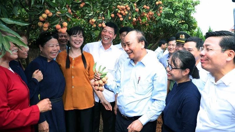 Tháng 6/2020, Thủ tướng Nguyễn Xuân Phúc thăm “Vườn quả Bác Hồ” (tiền thân là “Rừng cây Bác Hồ” hình thành vào năm 1970) tại xã Quý Sơn, huyện Lục Ngạn, tỉnh Bắc Giang. (Ảnh: VGP)