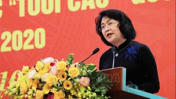 Phó Chủ tịch nước Đặng Thị Ngọc Thịnh phát biểu tại Hội nghị.