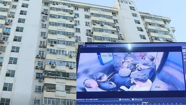 Thang máy của tòa nhà B10A Nam Trung Yên rơi tự do khiến nhiều người bị thương.
