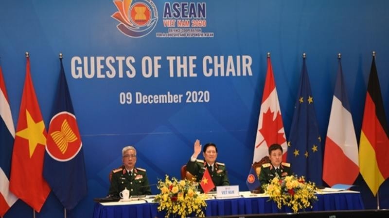 Đại tướng Ngô Xuân Lịch chủ trì Chương trình khách mời của nước Chủ tịch.