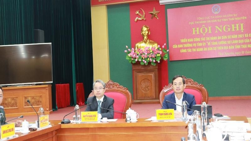 Tổng cục trưởng Nguyễn Quang Thái và Phó Bí thư Thường trực Tỉnh ủy Thái Nguyên Phạm Hoàng Sơn chủ trì hội nghị triển khai công tác của Cục THADS Thái Nguyên.