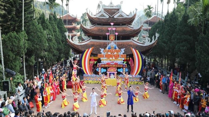 Lễ hội chùa Hương Xuân Canh Tý 2020.