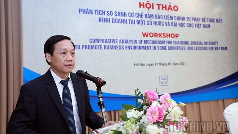 Đồng chí Nguyễn Thanh Hải, Phó trưởng Ban Nội chính Trung ương phát biểu tại Hội thảo.