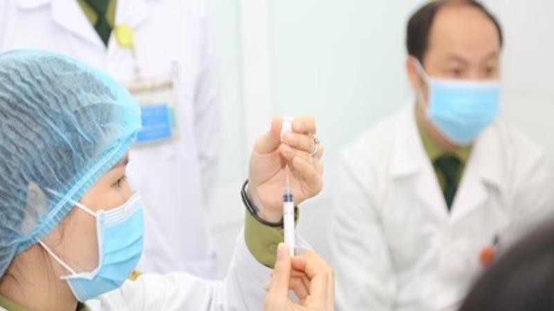 Việt Nam sẽ tiêm vaccine ngừa Covid-19 từ đầu tuần tới.