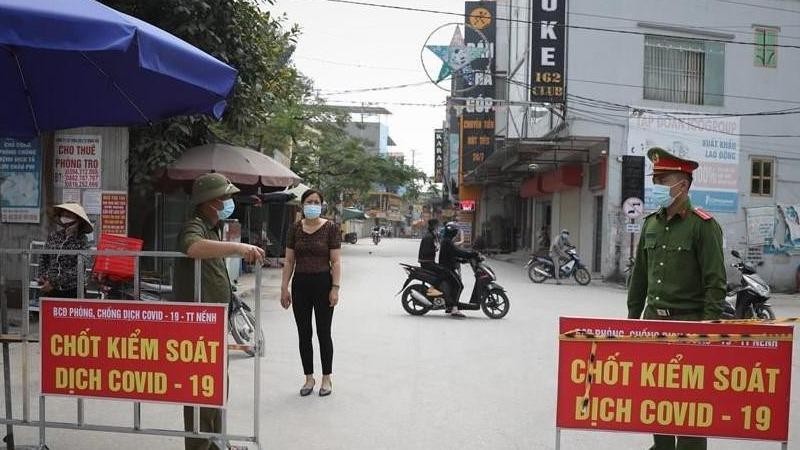 Một chốt kiểm soát dịch tại Thị trấn Nếnh (huyện Việt Yên, tỉnh Bắc Giang).